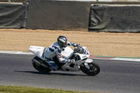 brands-hatch-photographs;brands-no-limits-trackday;cadwell-trackday-photographs;enduro-digital-images;event-digital-images;eventdigitalimages;no-limits-trackdays;peter-wileman-photography;racing-digital-images;trackday-digital-images;trackday-photos